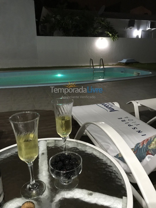 Casa para aluguel de temporada em Florianopolis (Jurerê Internacional)