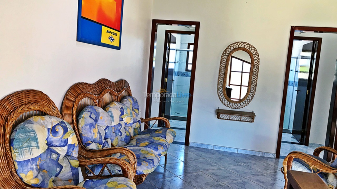 House for vacation rental in Bertioga (Praia de Guaratuba)
