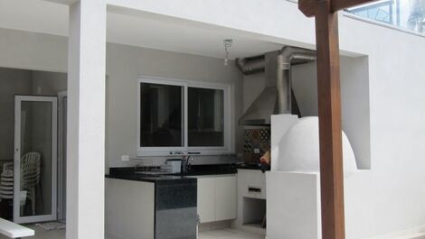 House on the Riviera de São Lourenço for families and friends