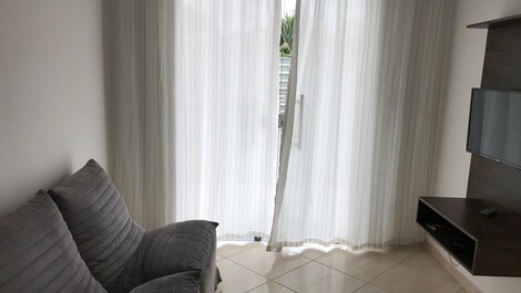 Apto. Acesso a pé a praia. Lindo e confortável