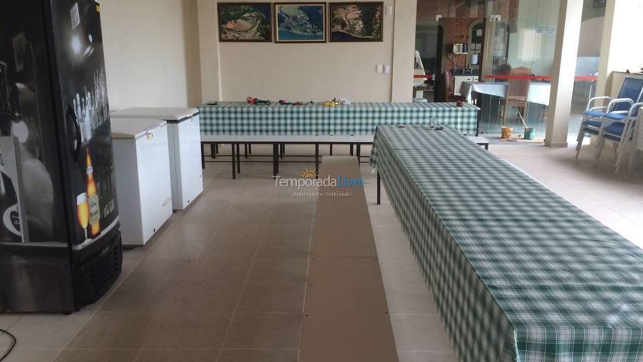 Granja para alquiler de vacaciones em Paraibuna (Bairro dos Macacos)