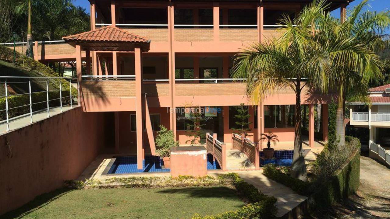 Granja para alquiler de vacaciones em Paraibuna (Bairro dos Macacos)