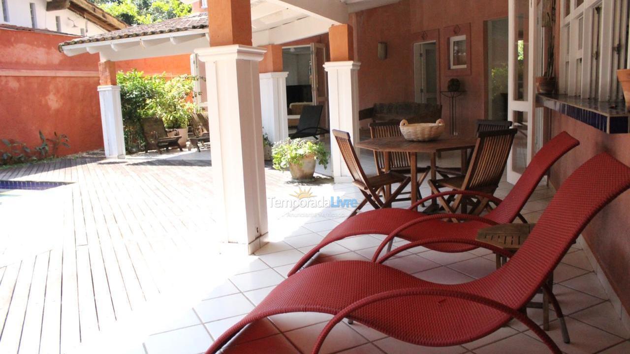 House for vacation rental in São Sebastião (Praia da Baleia)