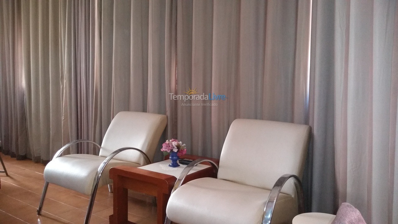 Apartamento para aluguel de temporada em Caldas Novas (Do Turista)