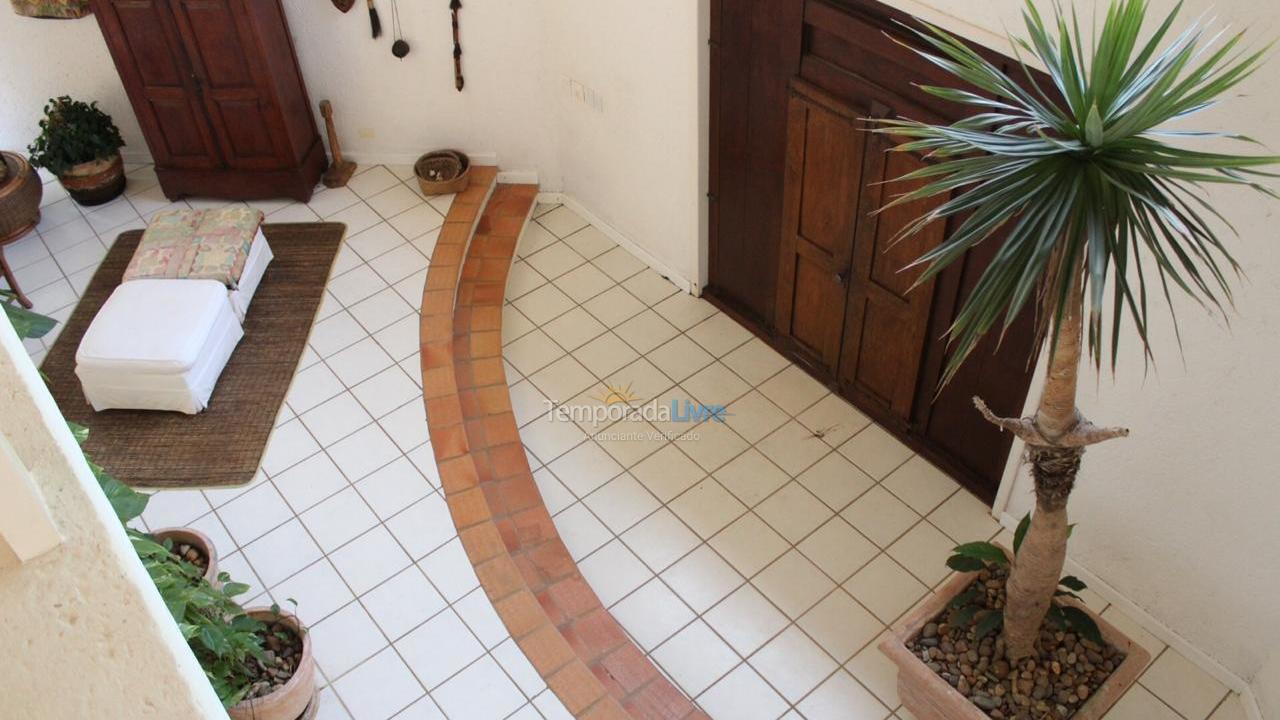 House for vacation rental in São Sebastião (Praia da Baleia)