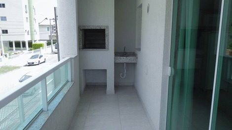 APARTAMENTO 2 DORMITORIOS 4 PERSONAS - CENTRO BOMBINHAS, CERCA DE LA PLAYA