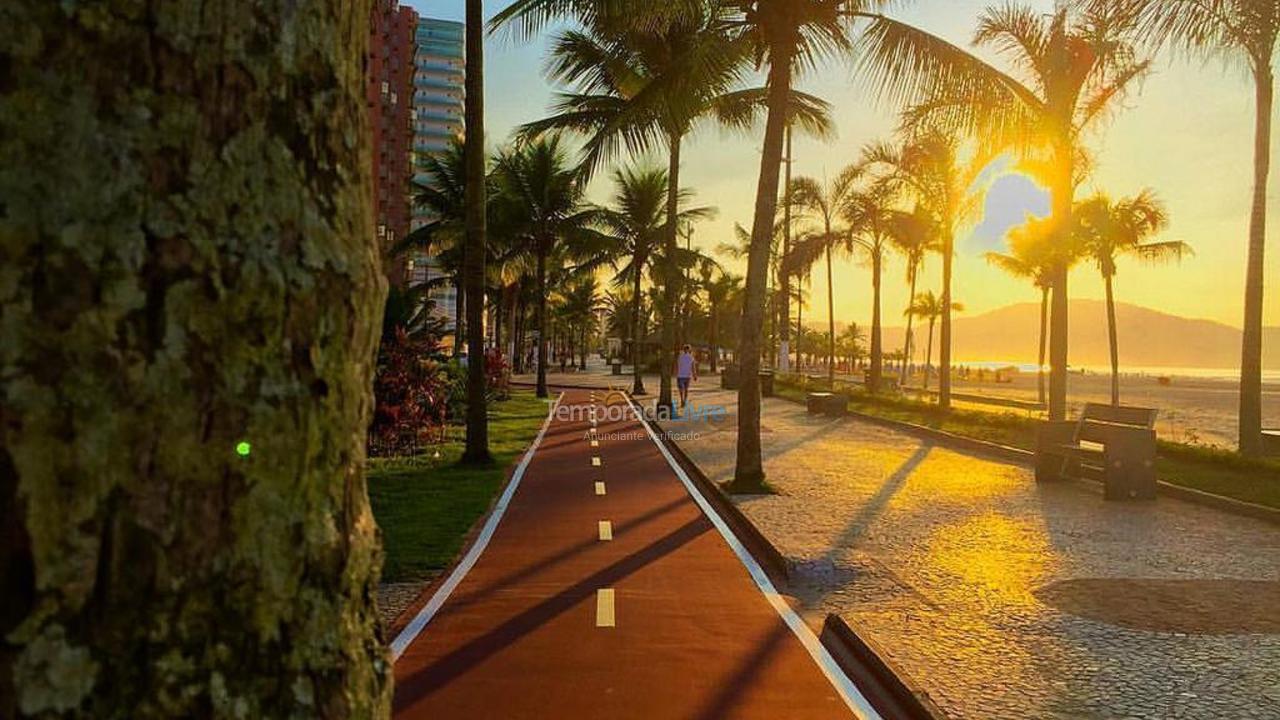 Apartamento para aluguel de temporada em Praia Grande (Aviação)