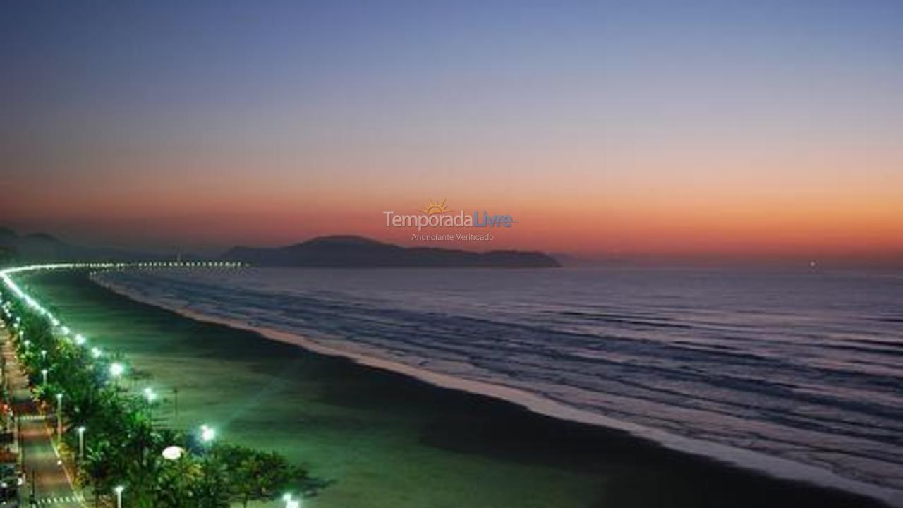 Apartamento para aluguel de temporada em Praia Grande (Aviação)