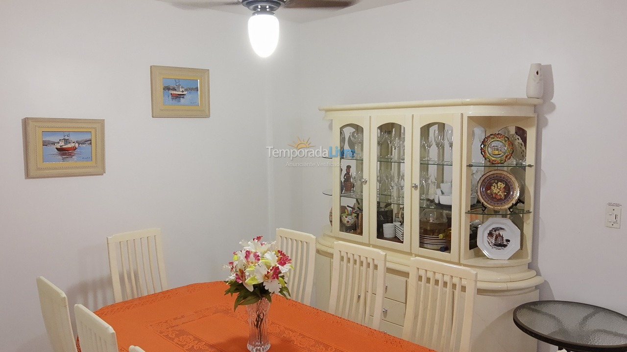 Apartamento para aluguel de temporada em Praia Grande (Guilhermina)