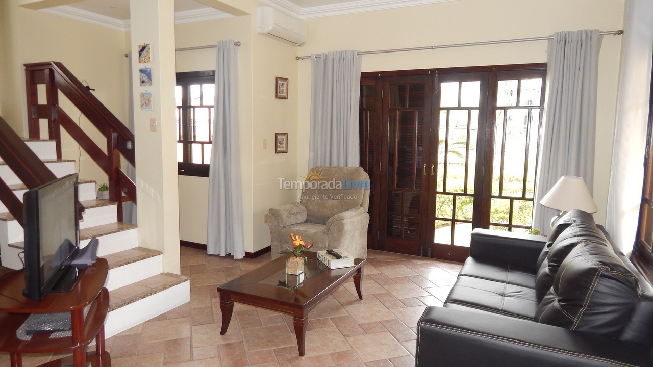 House for vacation rental in Florianopolis (Praia dos Ingleses)