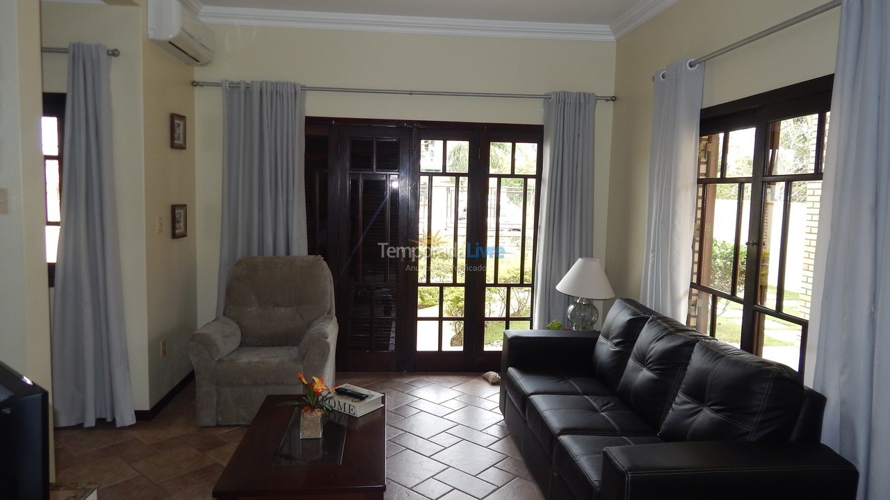 House for vacation rental in Florianopolis (Praia dos Ingleses)