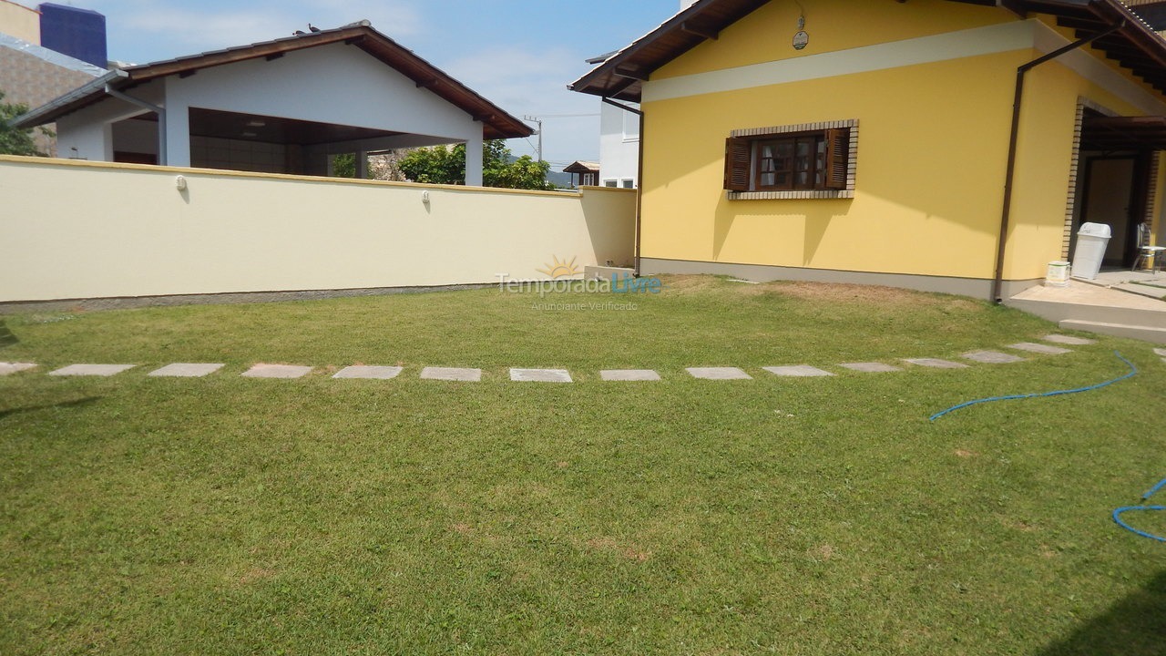 House for vacation rental in Florianopolis (Praia dos Ingleses)