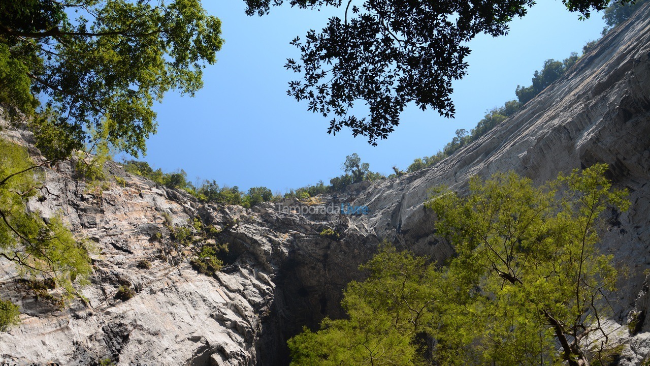 Chácara / sítio para aluguel de temporada em Iporanga (Petar Parque Turístico Alto do Ribeira)