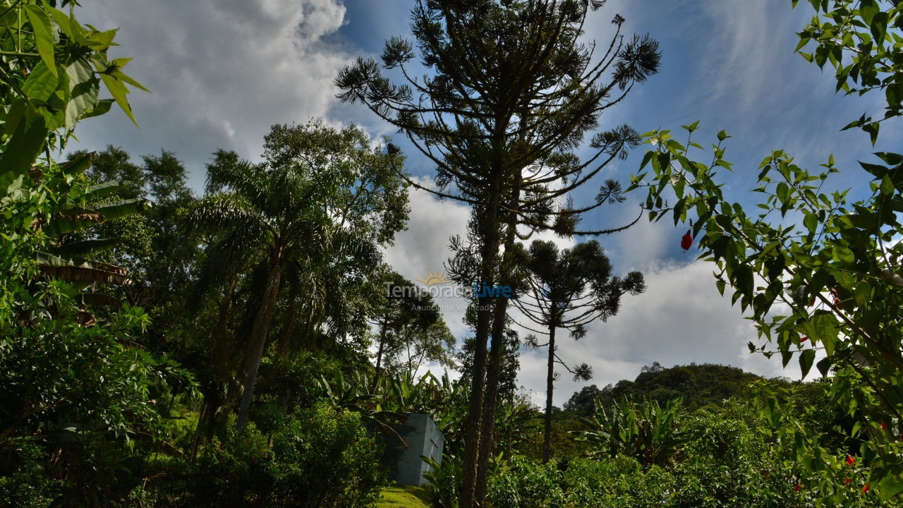 Chácara / sítio para aluguel de temporada em Iporanga (Petar Parque Turístico Alto do Ribeira)