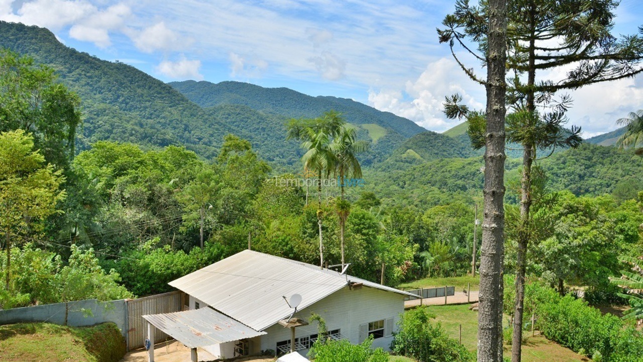 Chácara / sítio para aluguel de temporada em Iporanga (Petar Parque Turístico Alto do Ribeira)