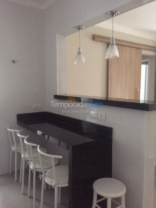 Apartment for vacation rental in Guarujá (Enseada)