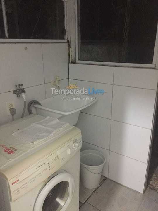 Casa para aluguel de temporada em Bombinhas (Praia de Zimbros)