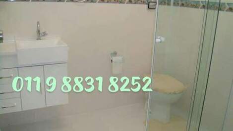 Aproximadamente a 150 m del mar, 2 dormitorios, Guarujá Enseada.