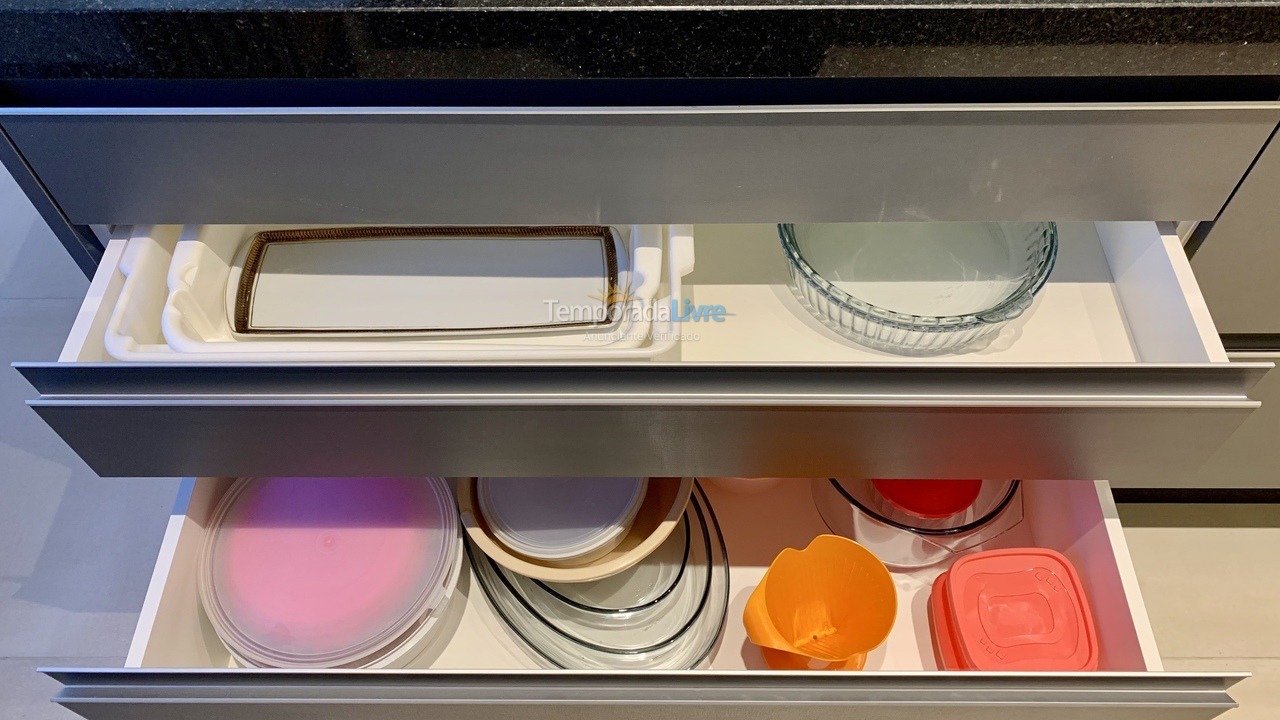 Apartamento para aluguel de temporada em Balneário Camboriú (Praia Central)