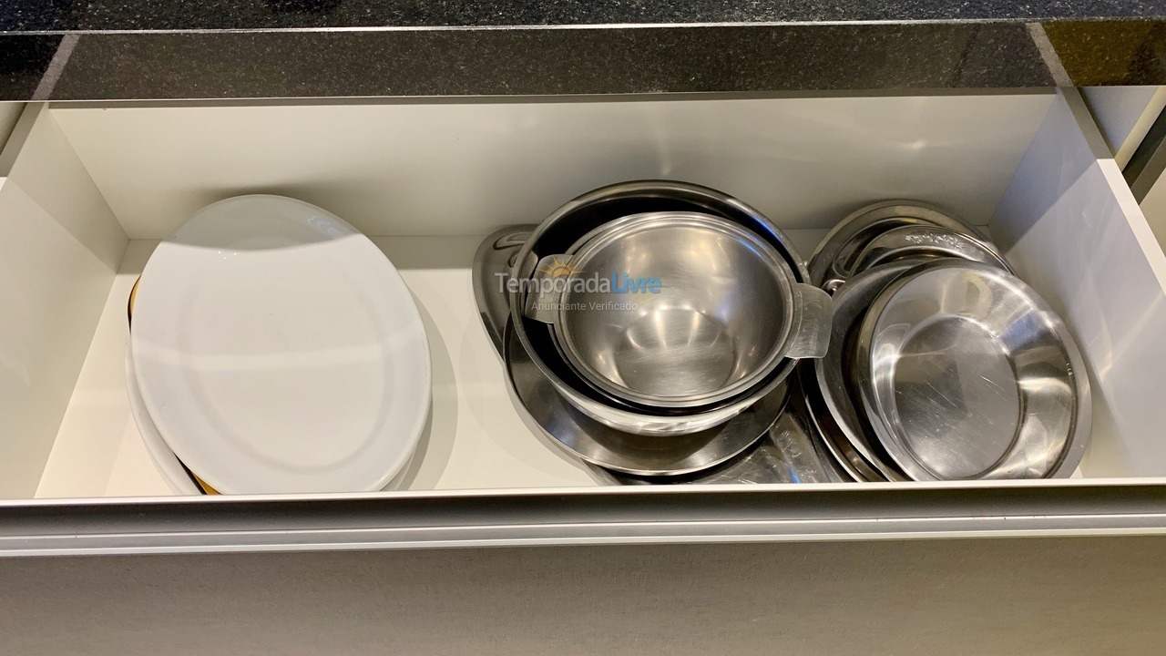 Apartamento para aluguel de temporada em Balneário Camboriú (Praia Central)