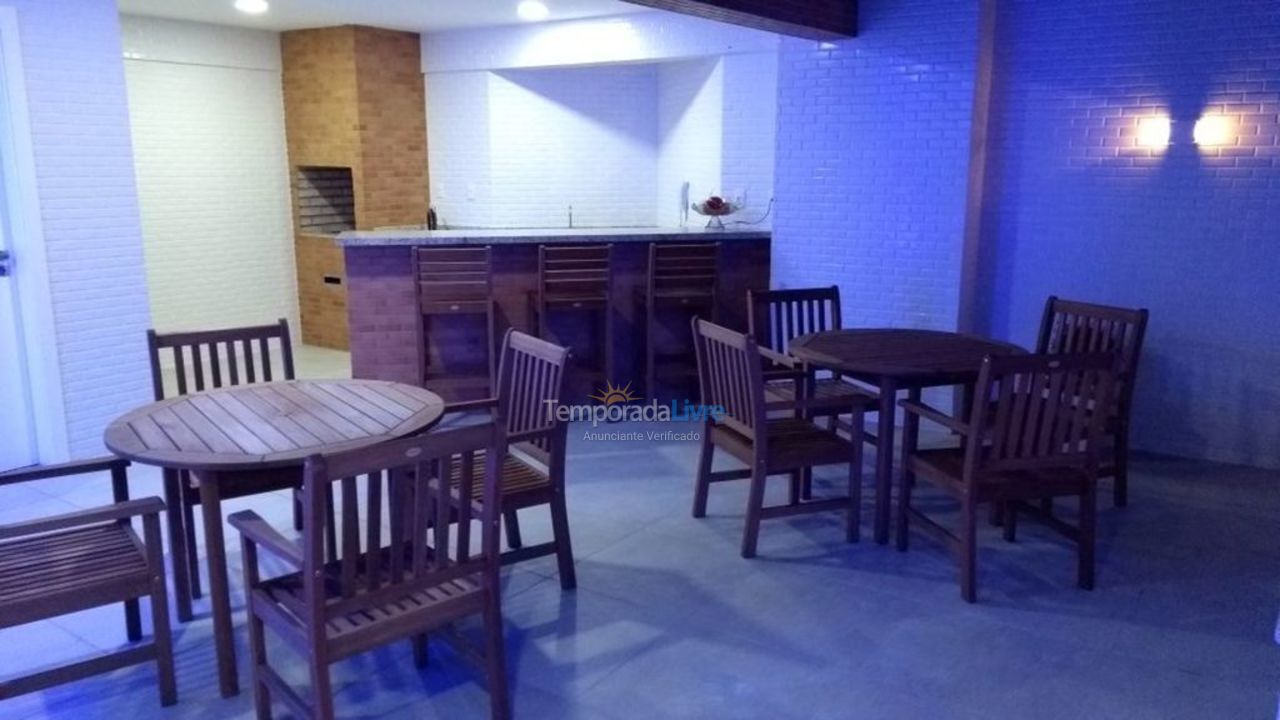 Apartamento para aluguel de temporada em Aracaju (Atalaia)