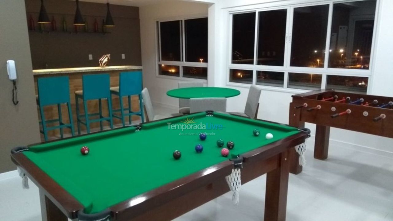 Apartamento para aluguel de temporada em Aracaju (Atalaia)