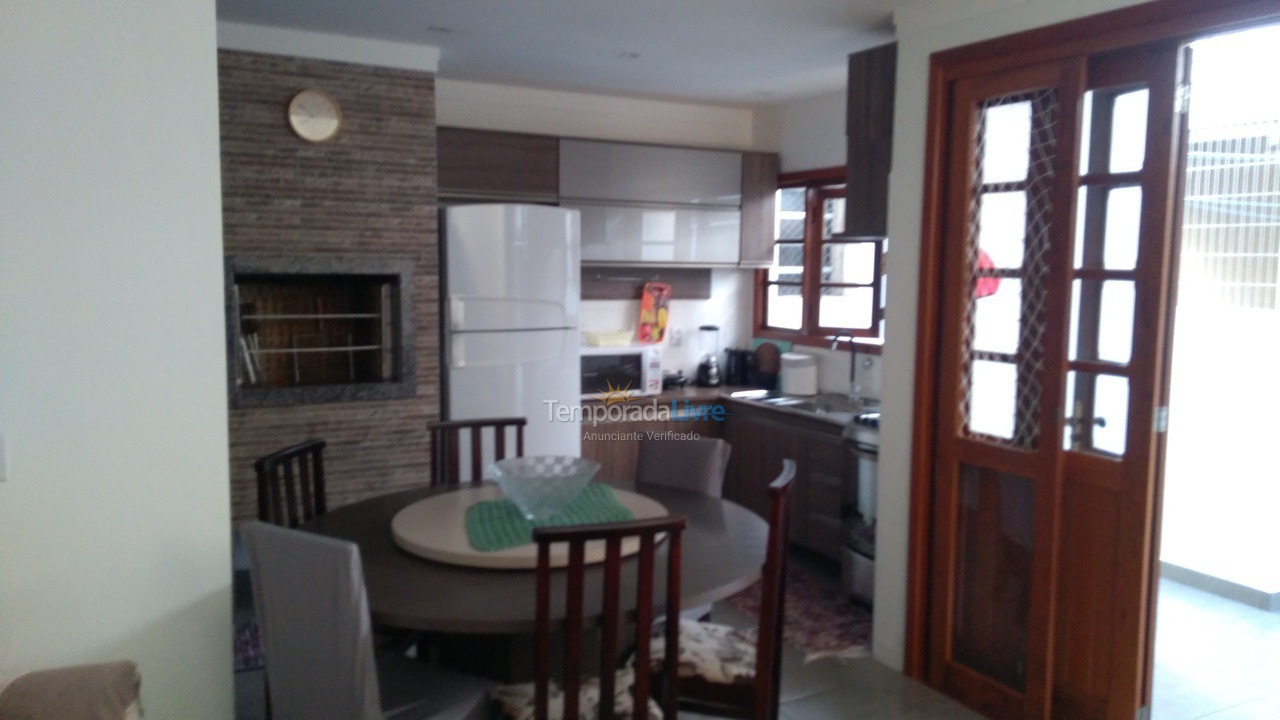 House for vacation rental in Torres (Praia da Cal)