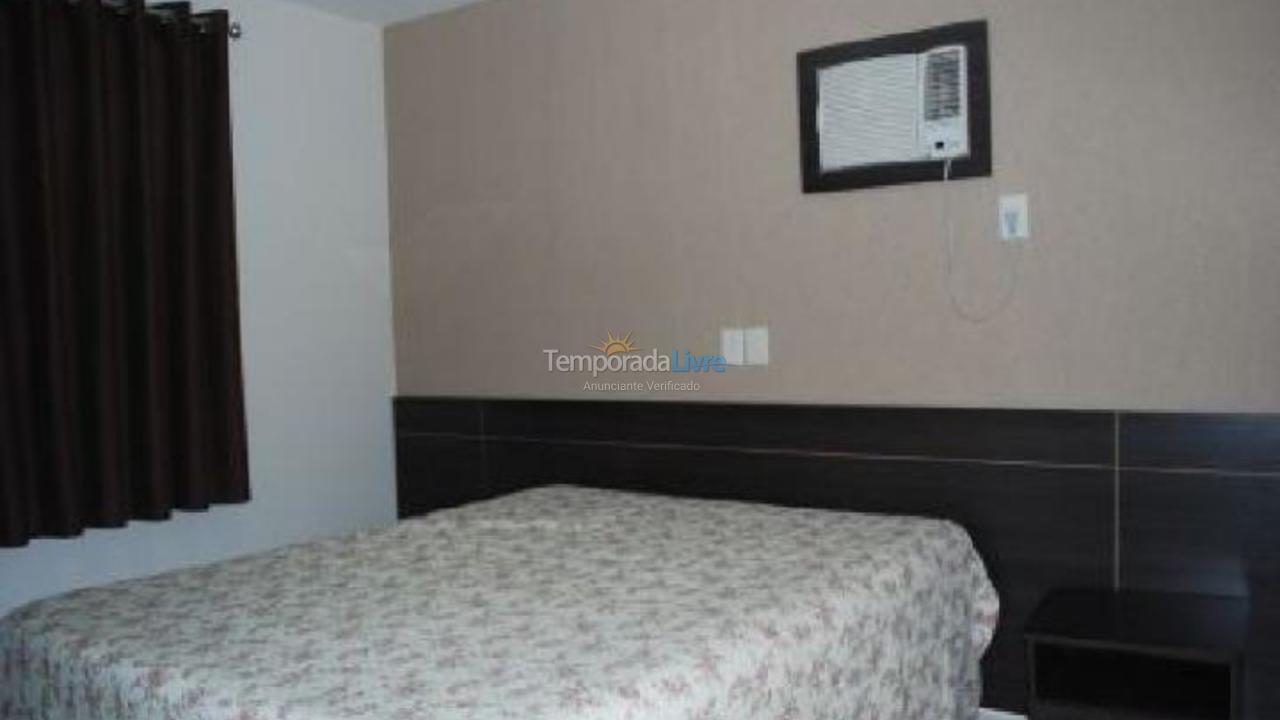 Apartamento para alquiler de vacaciones em Caldas Novas (Turista I)