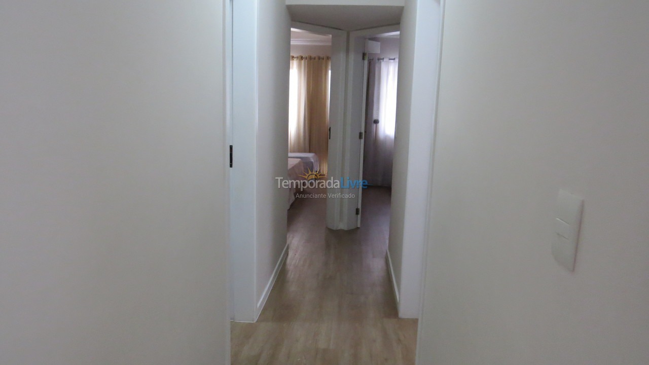 Apartamento para aluguel de temporada em Balneário Camboriú (Praia Central)