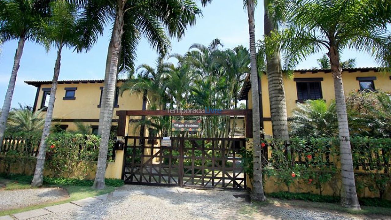 Casa para alquiler de vacaciones em São Sebastião (Praia da Baleia)