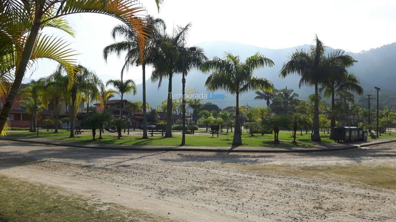 House for vacation rental in Caraguatatuba (Praia da Mococa)