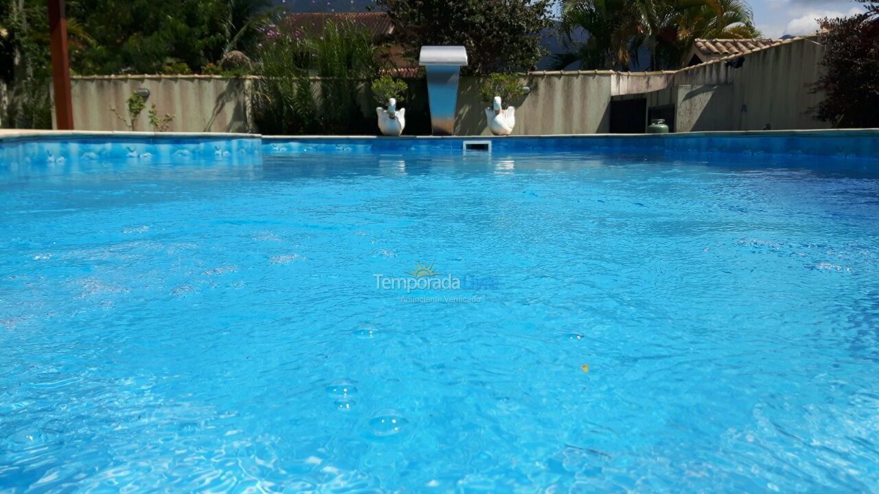 House for vacation rental in Caraguatatuba (Praia da Mococa)