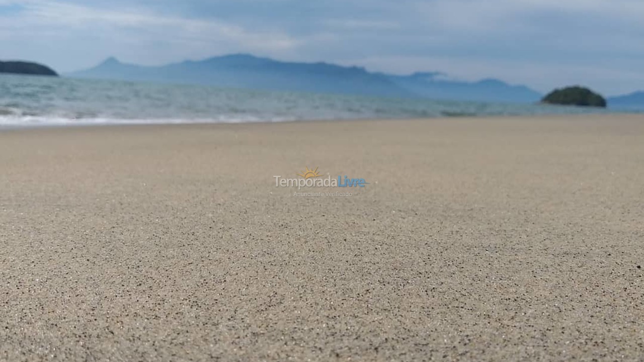 House for vacation rental in Caraguatatuba (Praia da Mococa)