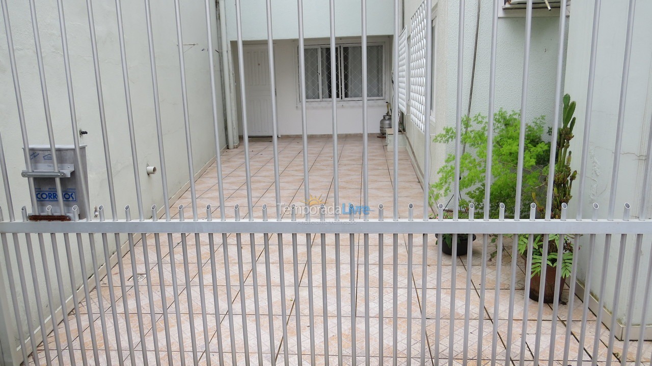 Apartamento para aluguel de temporada em Balneário Camboriú (Praia Central)