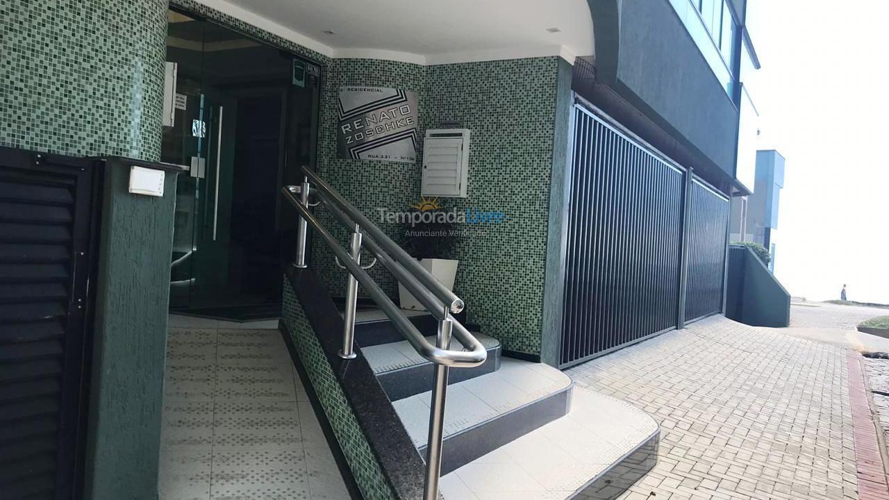 Apartment for vacation rental in Itapema (Meia Praia)