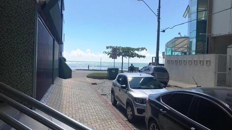 The Sea Side apartment Meia Praia Itapema SC