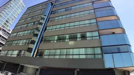 The Sea Side apartment Meia Praia Itapema SC