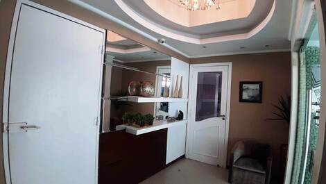 The Sea Side apartment Meia Praia Itapema SC