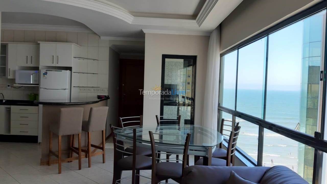 Apartment for vacation rental in Itapema (Meia Praia)