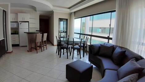 The Sea Side apartment Meia Praia Itapema SC