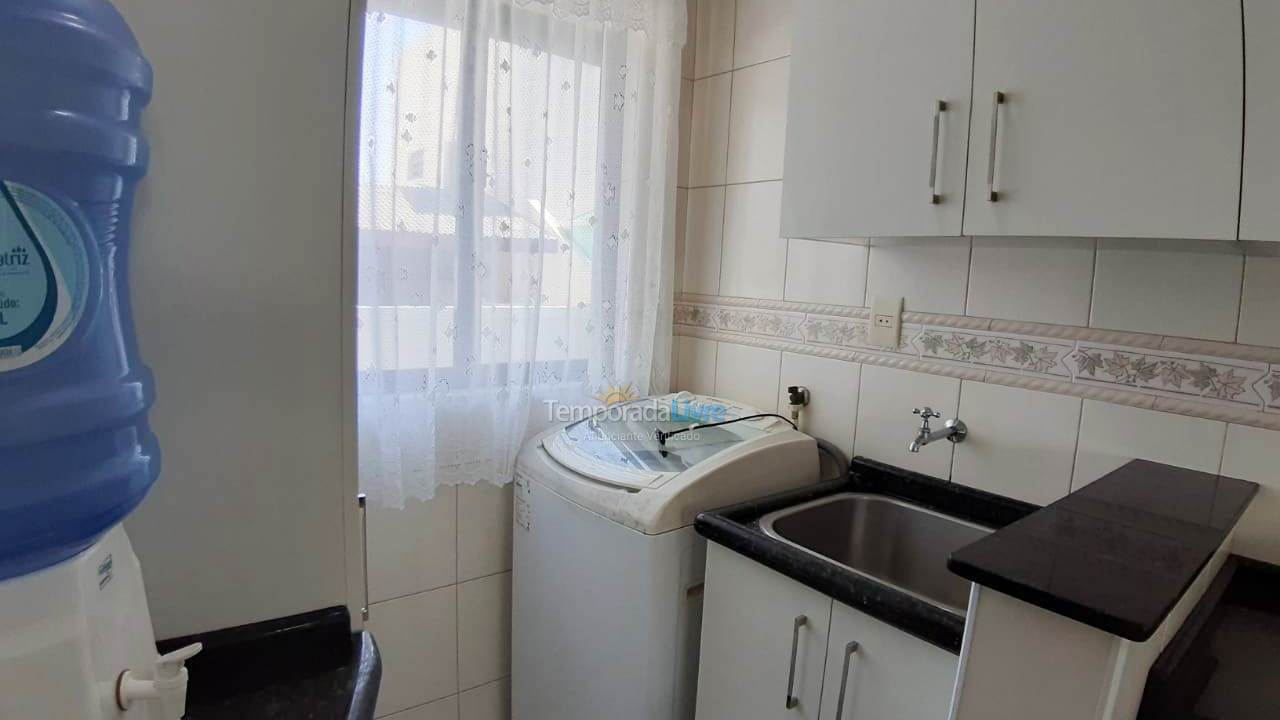 Apartment for vacation rental in Itapema (Meia Praia)