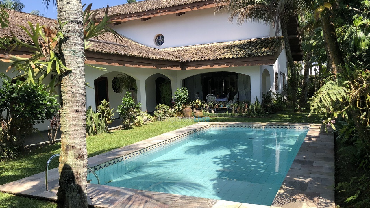 Casa para aluguel de temporada em Guarujá (Praia do Pernambuco)