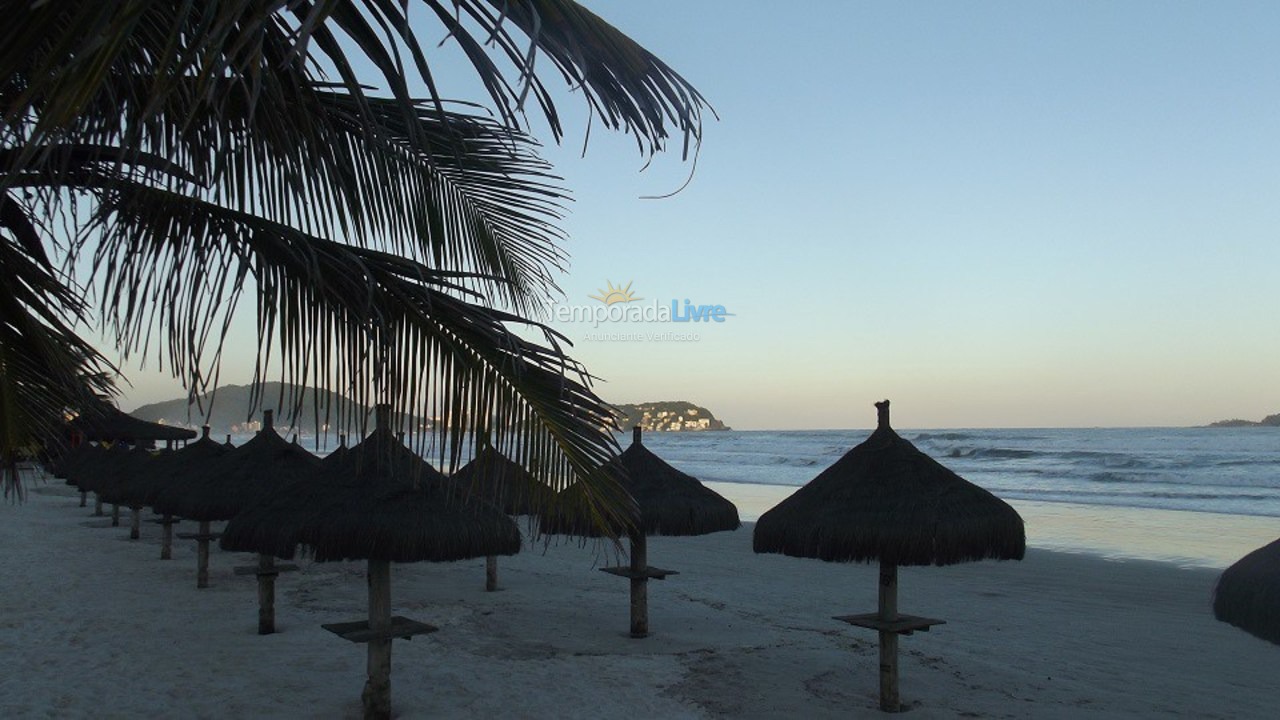 Apartment for vacation rental in Guarujá (Enseada)