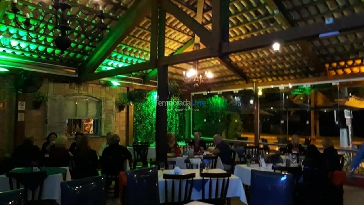 Apartment for vacation rental in Guarujá (Enseada)