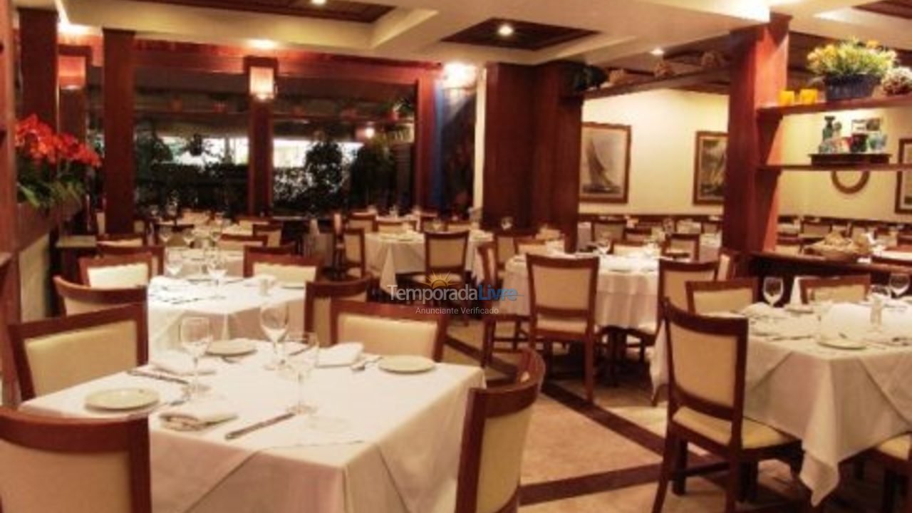 Apartment for vacation rental in Guarujá (Enseada)