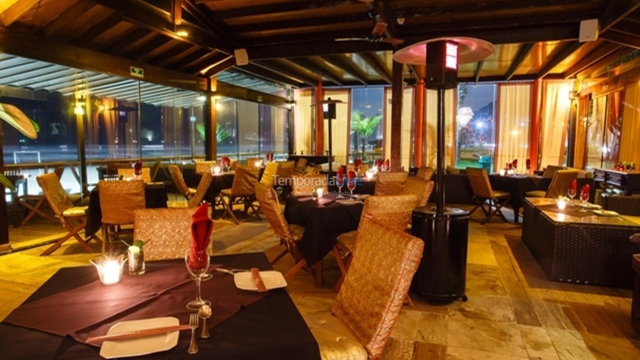 Apartment for vacation rental in Guarujá (Enseada)