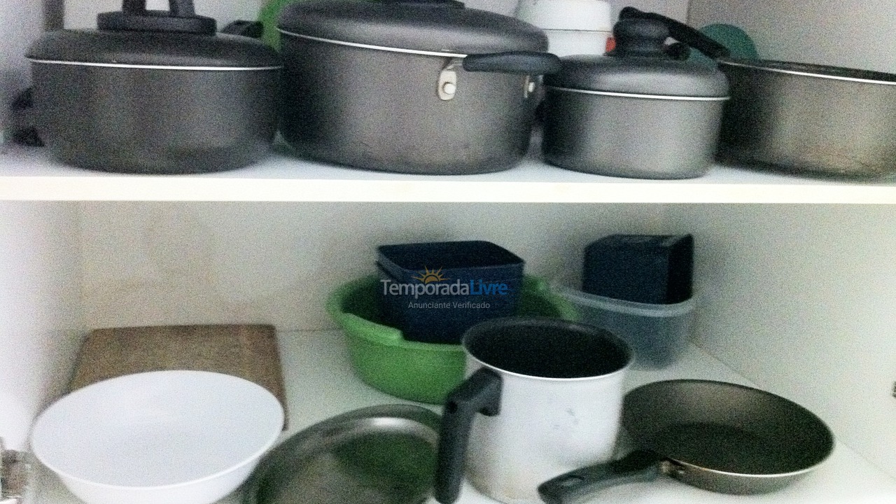 Apartamento para aluguel de temporada em Guarujá (Pitangueiras)