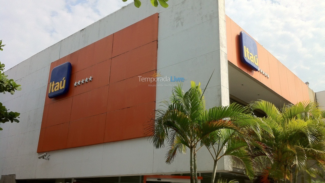 Apartamento para aluguel de temporada em Guarujá (Pitangueiras)