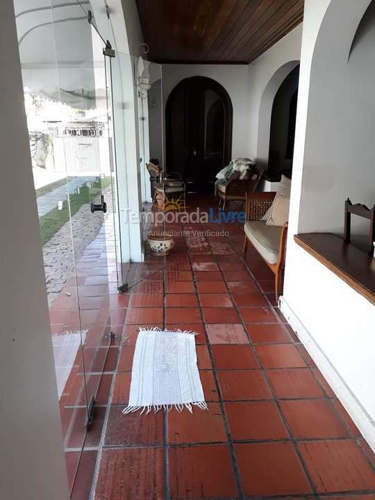 Casa para aluguel de temporada em Guarujá (Enseada)