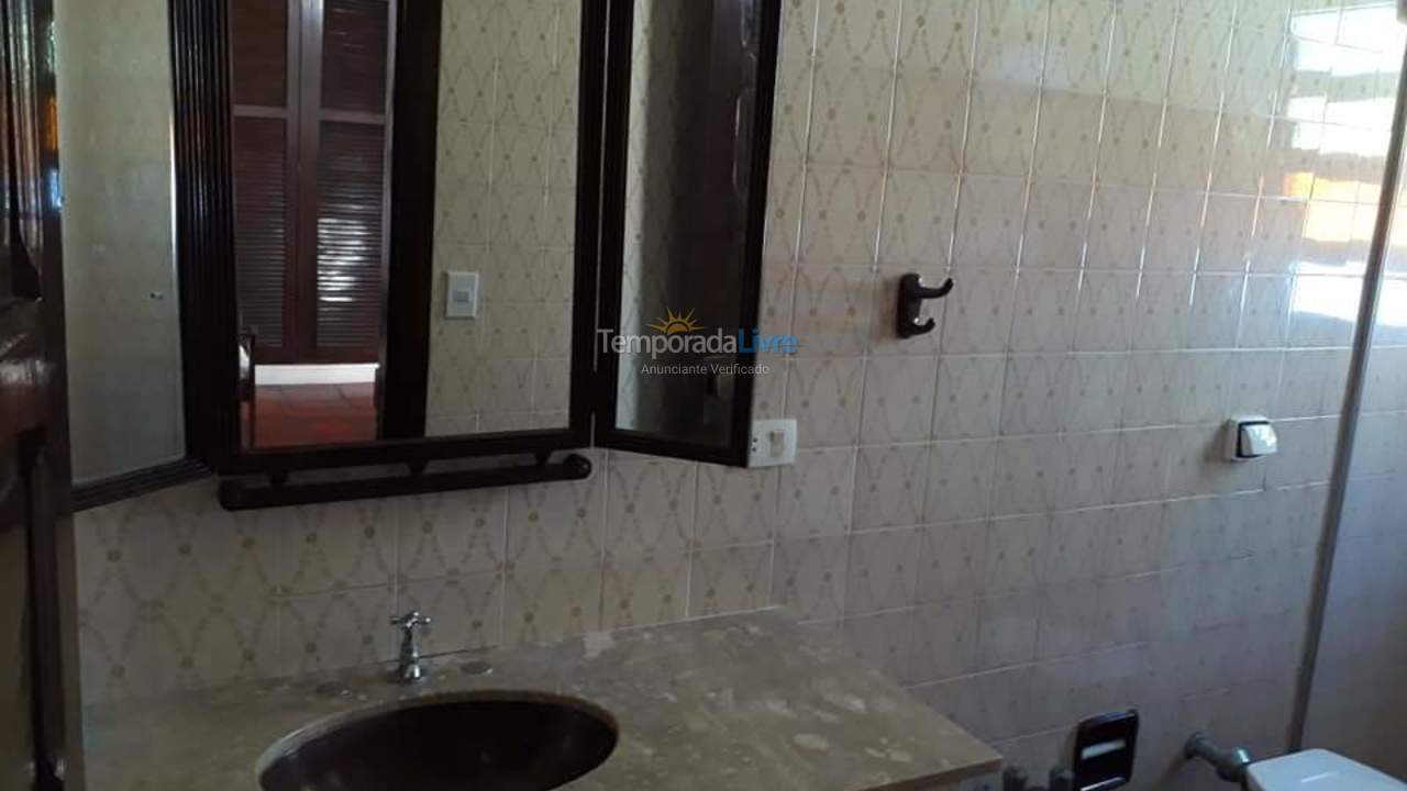 Casa para aluguel de temporada em Guarujá (Enseada)